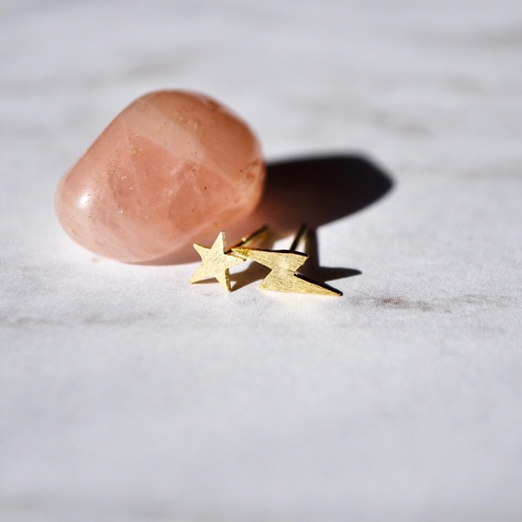 Jewelry - Gold plated earrings Star and lightening bolt set